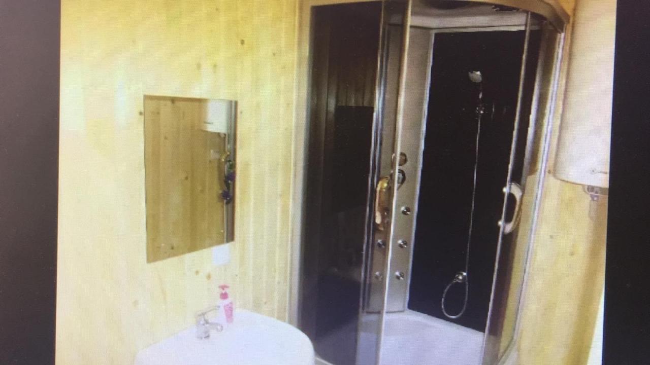 Hotel Хатинка Jaremcze Zewnętrze zdjęcie