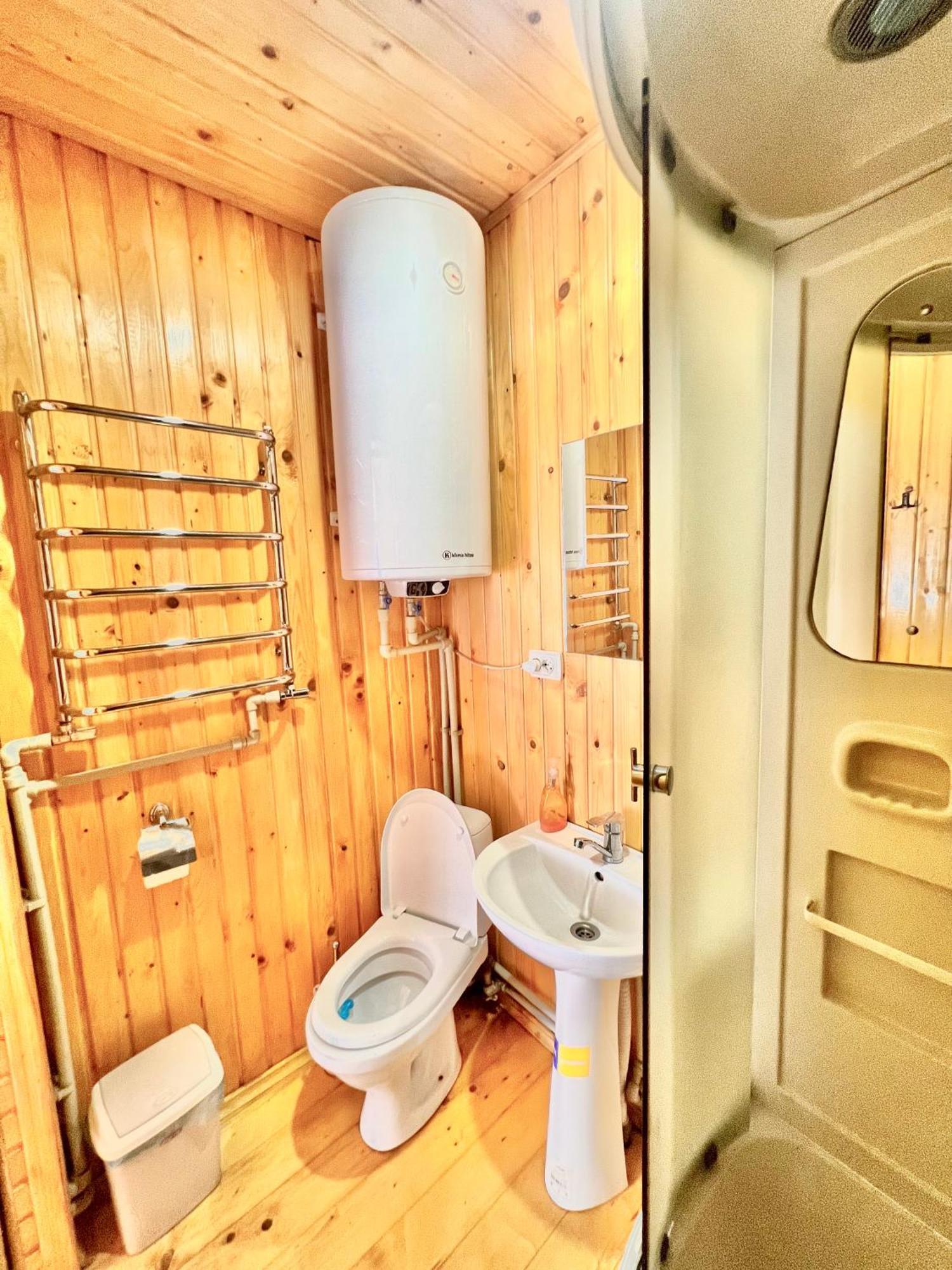 Hotel Хатинка Jaremcze Zewnętrze zdjęcie